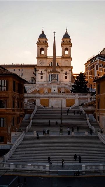 Удивительный взгляд на Испанскую лестницу в Риме Италия путешествие архитектура