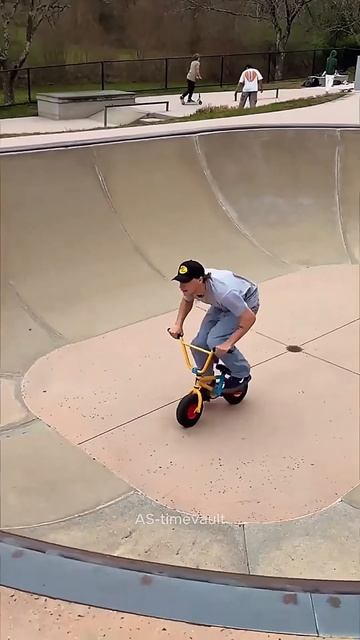 Импульс Движения