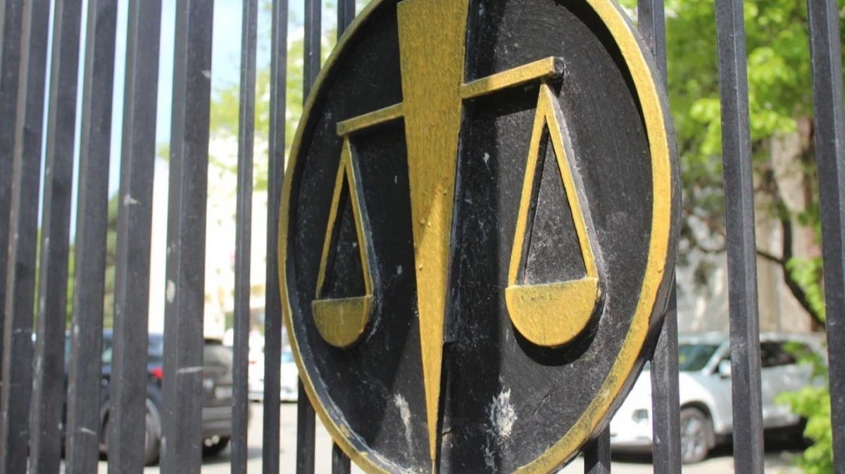 На Ставрополье завершено расследование дела в отношении экс-главы Кочубеевского округа и подельников