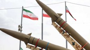 Начальник штаба ВС Ирана указал на готовность Тегерана к всесторонней обороне