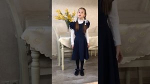 В. Железняков "3 ветки мимозы" читает Маслова Ульяна, преп. Головко Н. Г.