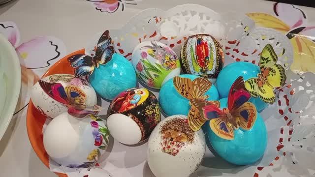 ВЛОГ// В ГОРОДЕ СНЕГ, ХОЛОДНО/ ГОТОВЛЮ КУЛИЧИ, ЯЙЦА🐇