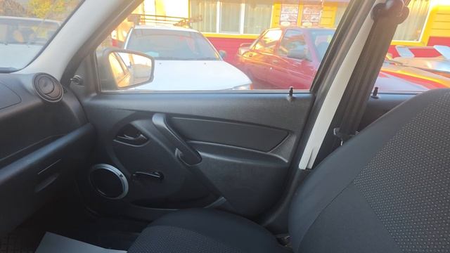 В продаже Лада Гранта 2017г. 1хоз. Цена: 445тР