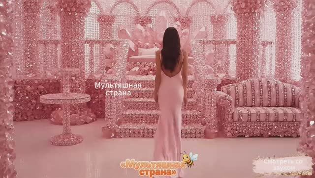 Королевские спальни! Какую выберешь? Шикарная ИИ-анимация.