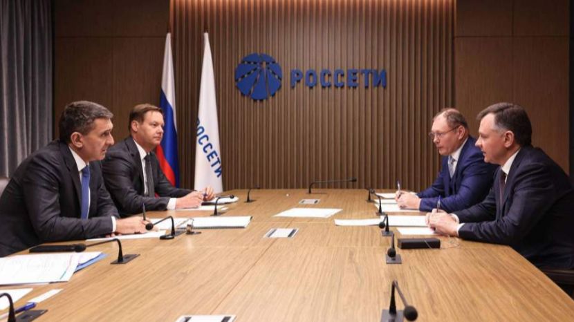 Россети увеличили инвестиционную программу в Ростовской области