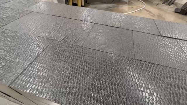 Обработка натурального камня под кожу (ватерджет)