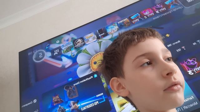 У меня сломан штатив 😭