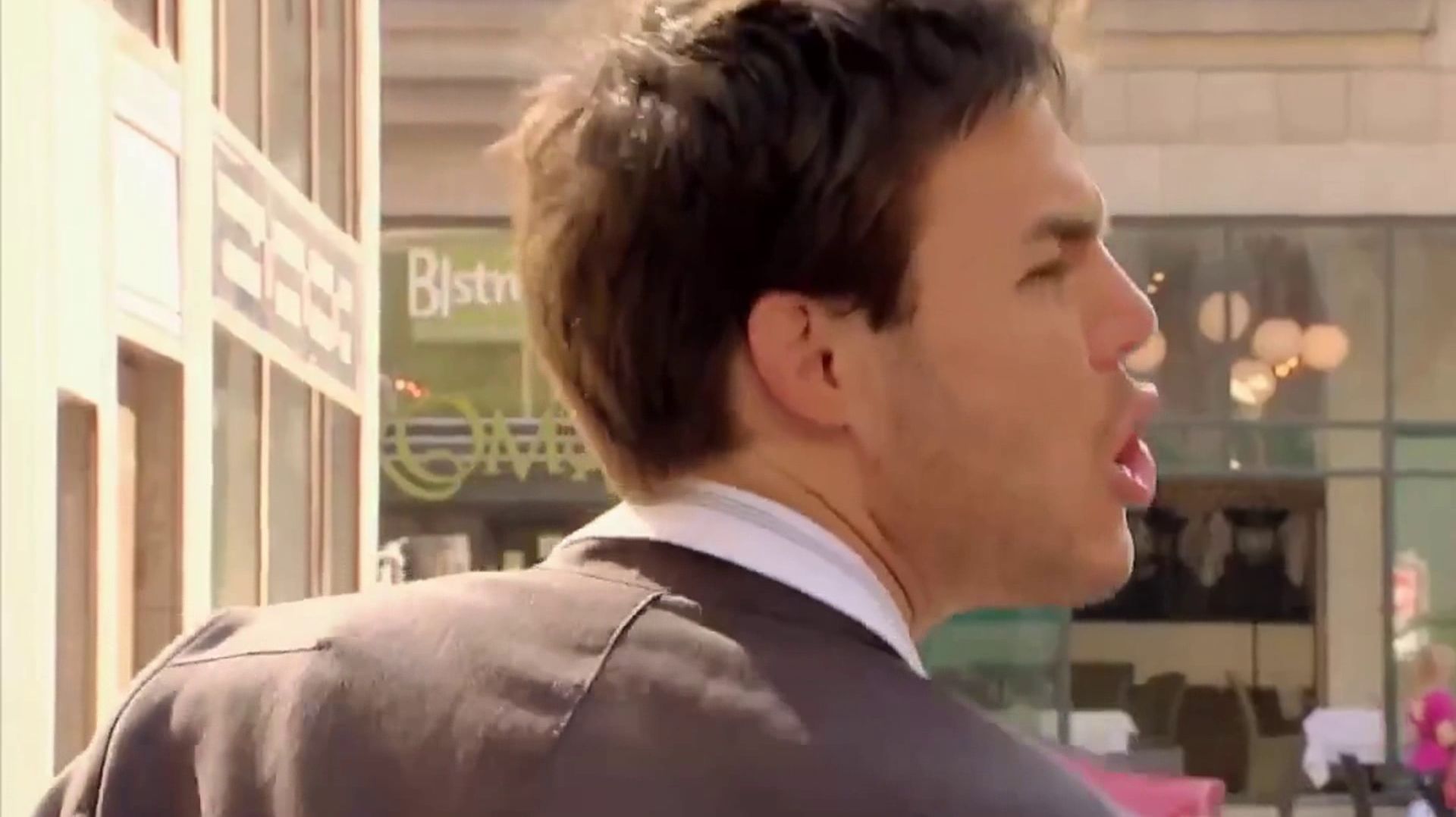 Розыгрыш - Придурок Кого - то  он мне напоминает