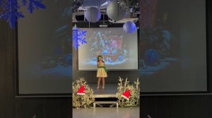 «Новогодние игрушки» Даша Саврова 7 лет