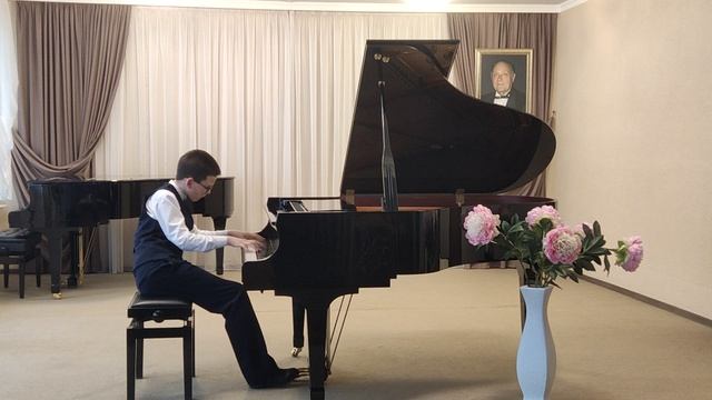 S. V. Rachmaninoff  Etude-tableau Es-dur Op.33 No 4