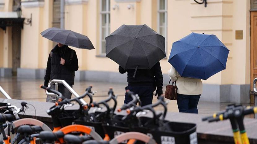 Синоптики спрогнозировали дождь и до +16 градусов в Москве 16 апреля