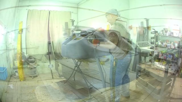 Готовлю крышку снегохода под тест лака Reoflex HS. Отчёт.