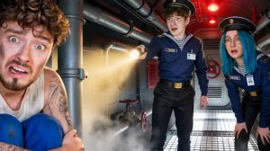 Я узнал главный секрет проклятой подводной лодки на одном блоке в океане в Minecraft! Рафт в майнкра