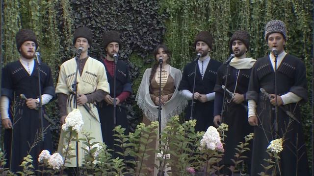 Ансамбль ''Уацамонгæ'' - Æргуыбыр кодтон къæцæлмæ | Поют Осетины
