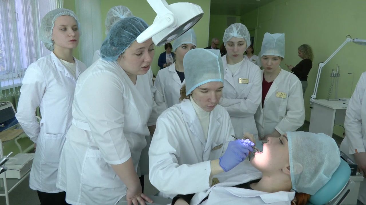 Пробелы заполнят выпускники  Медколледжа