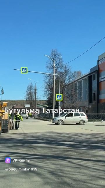 Бугульма. Ямочный ремонт дорог на перекрестке ул. Джалиля-ул.Советская.