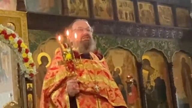 С Пасхальным понедельником Светлой седмицы