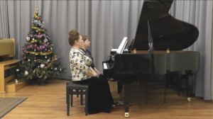 Фортепианный дуэт Татьяна Солдатова и Марина Зубкова - В. Гаврилин. Вальс из балета Анюта