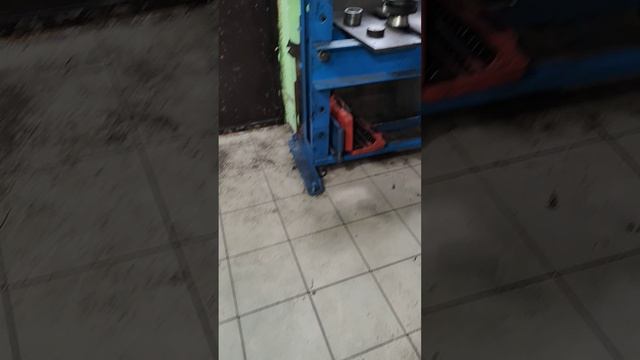 Ремонт КПП Isuzu Forward