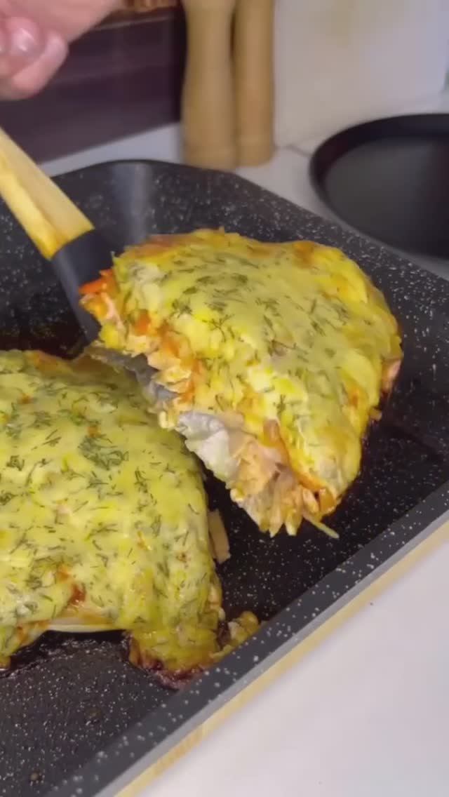 🐟 Сочная горбуша под сырным одеялом.
