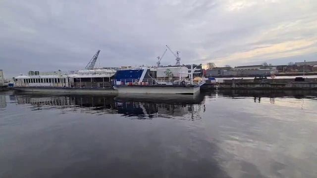 Вот она — «Чайка», самое первое в России речное пассажирское судно на сжиженном природном газе.