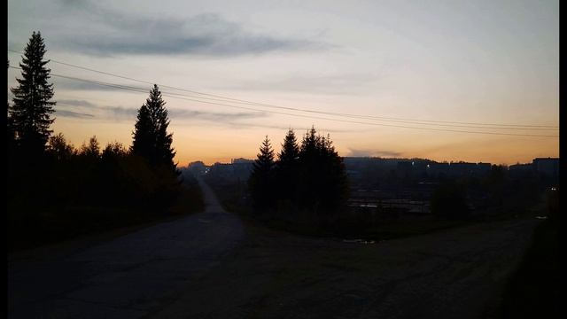 В. Лосев.  Дождливый август...