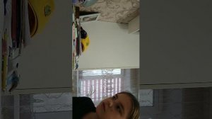 дома делаю уроки