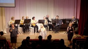 12 - "Хорошие девчата" из к.ф. "Девчата"