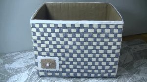 3 Идеи  декора коробок плетенными обоями  .