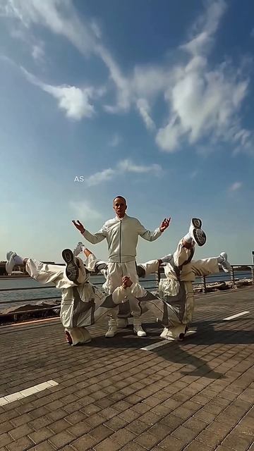 Импульс Движения