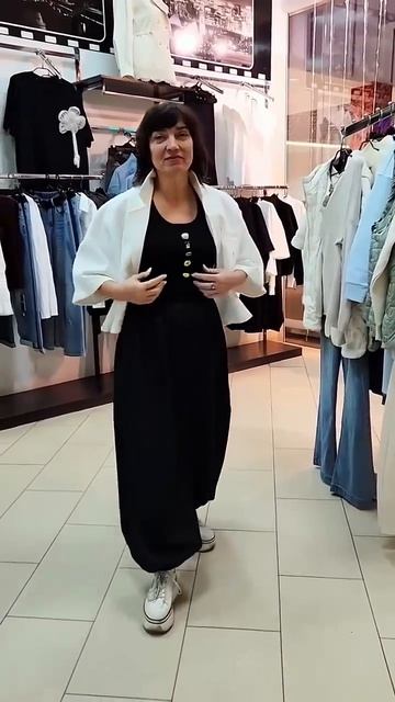 Сеть магазинов женской одежды и аксессуаров в г.Клин