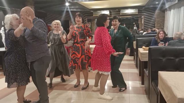 На дне рождения у Володи