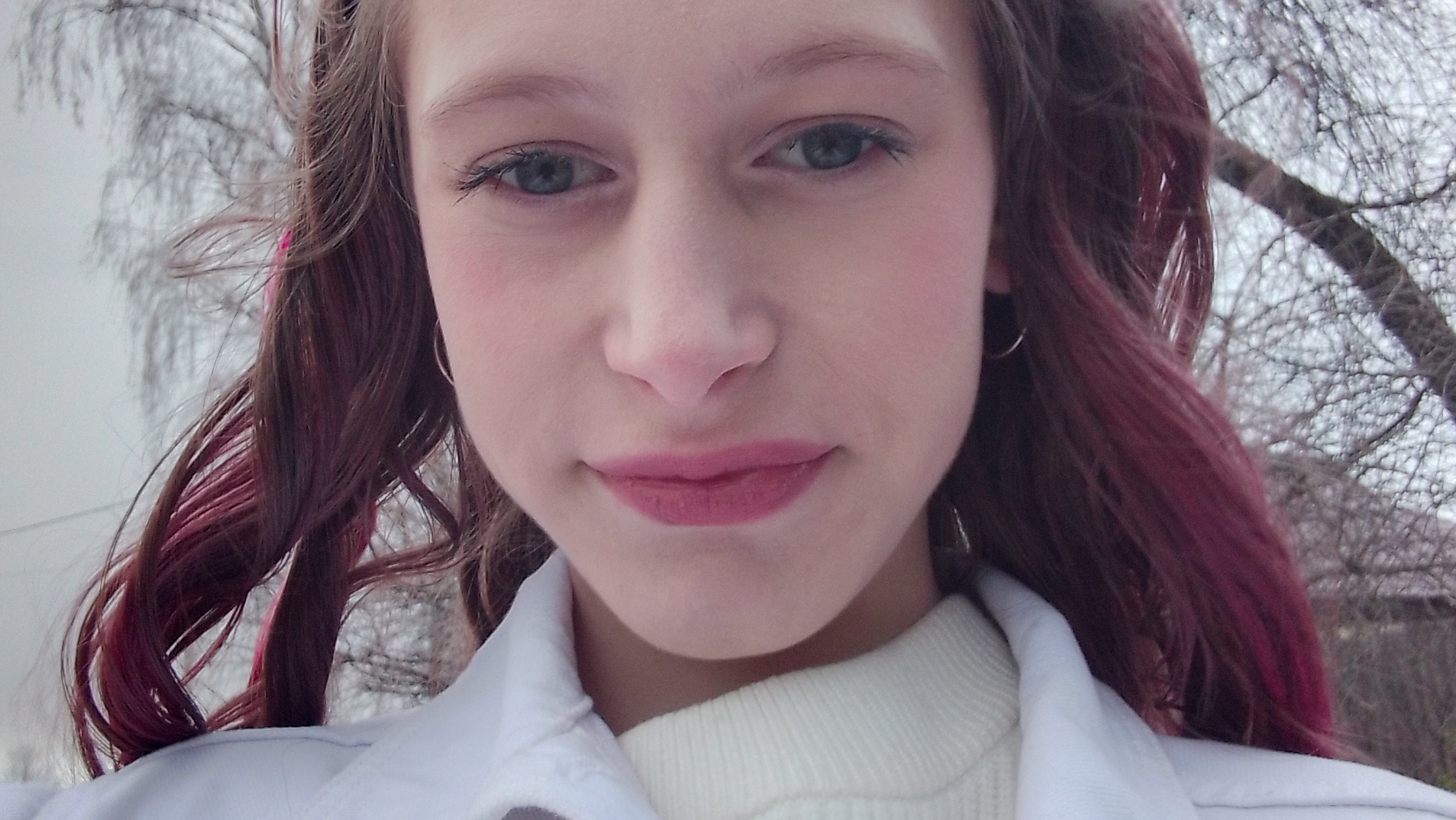 Кушаем , болтаем , всем привет