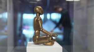 В новом онкоцентре в Сколково открывается выставка "Вместе".