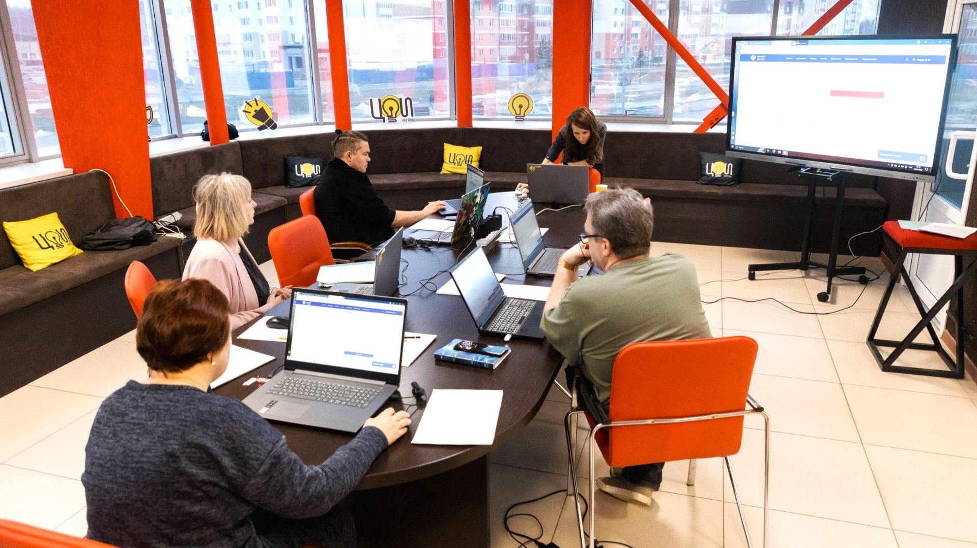 Центр объединения идей Нягани поможет горожанам оформить идеи для грантового конкурса