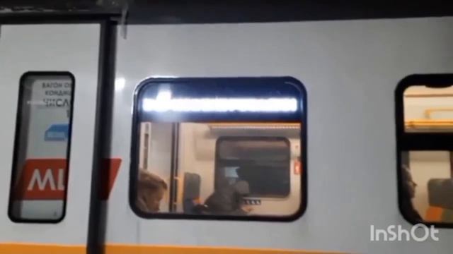 Электропоезд ЭТ2Д сообщением Подольск-Новый Иерусалим