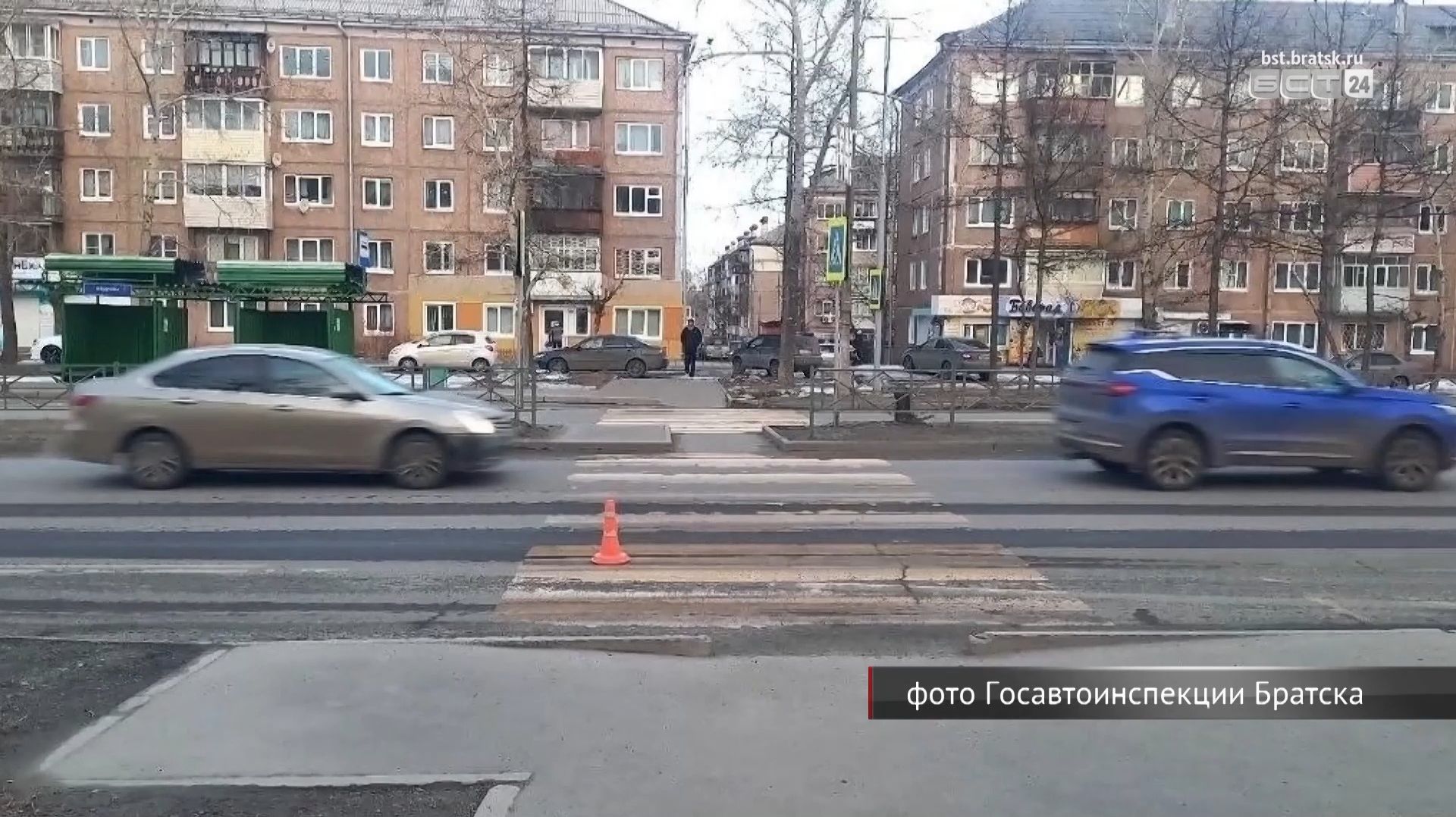 На пешеходном переходе на улице Мира в Братске сбили 18-летнего парня