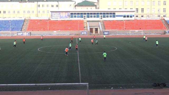 Тренировка. Зелёные - Оранжевые. Двухсторонняя игра. ФК Сибирь-2010 10.04.2026