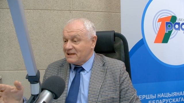 📱ИИ: извлечь пользу и преимущества, обеспечить безопасность, не допустить обратного | Сергей ДИК