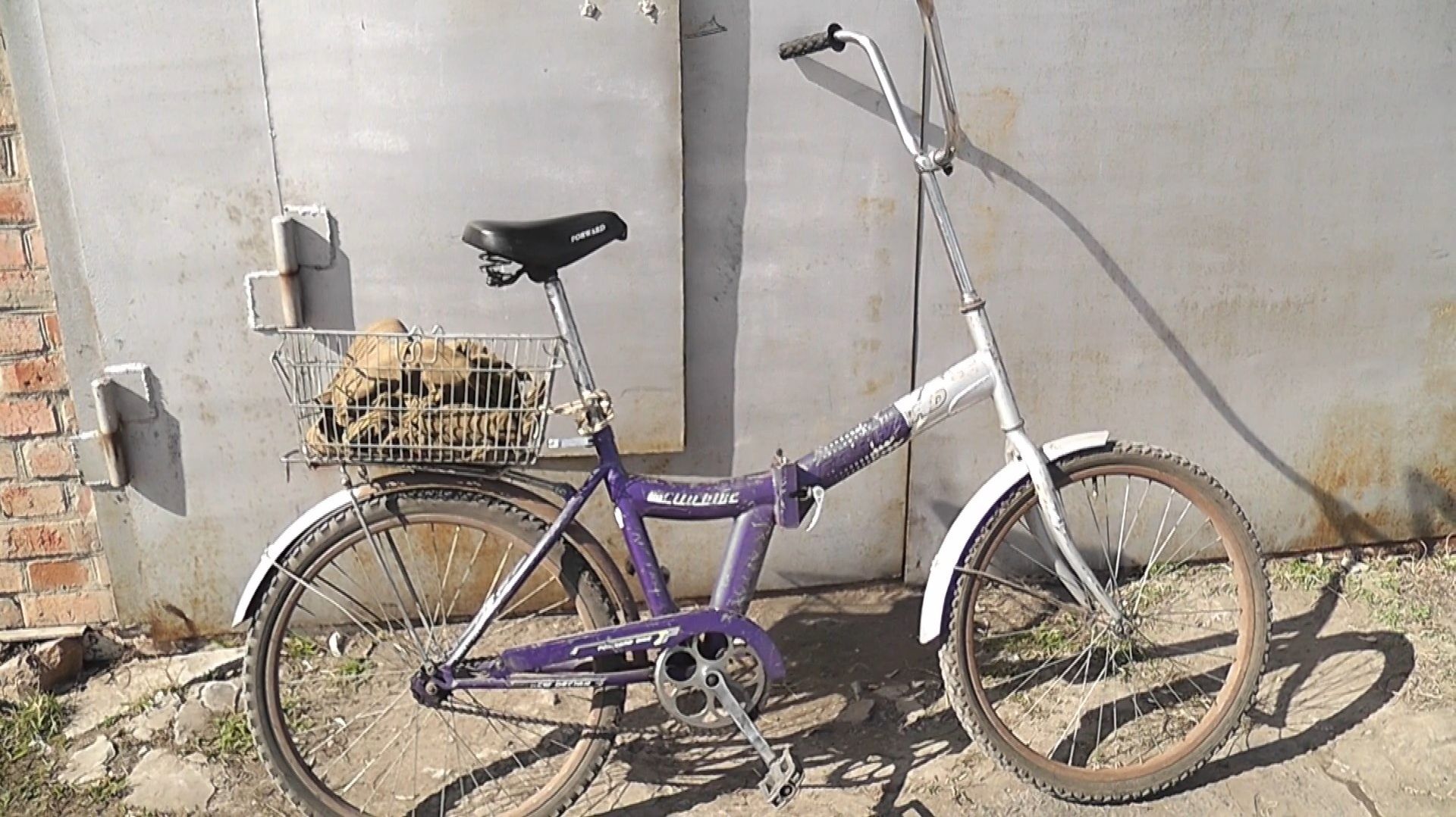 На велосипеде в поликлинику.