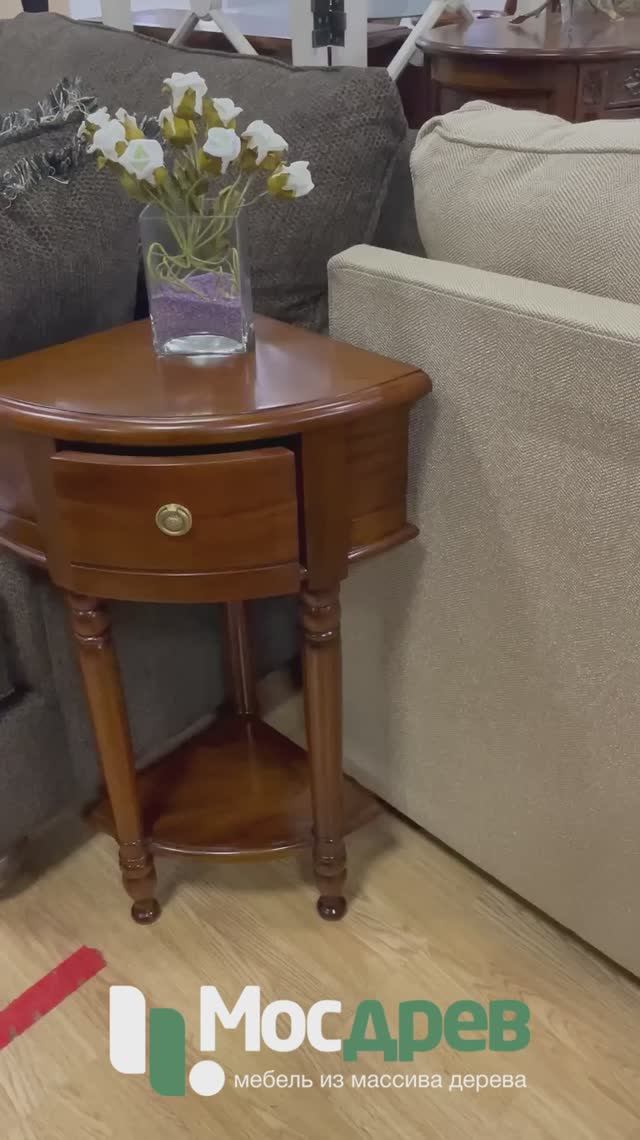 Консоль угловая с ящиком МИГ381 из красного дерева от фабрики Satin Furniture Индонезия