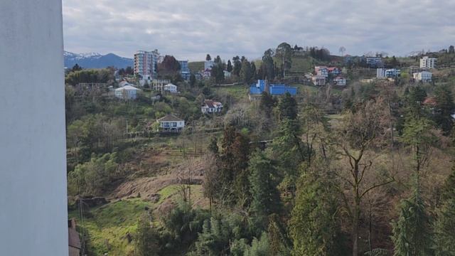 🏠 Батуми, квартира в Махинджаури: стройка и весна