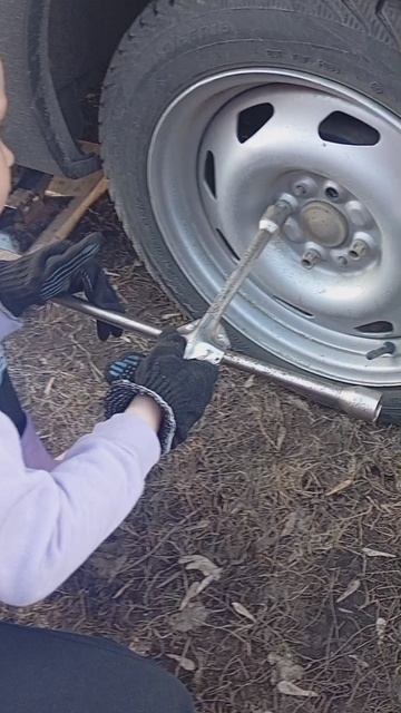 резину перекинули, лето