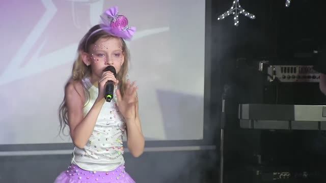 Алиса Рябинкина - "Конфетный блюз"