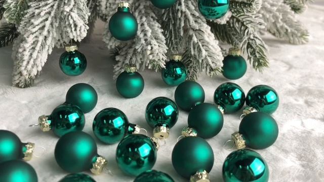 Набор стеклянных шаров изумрудный mix 25 мм 24 шт. 2000218