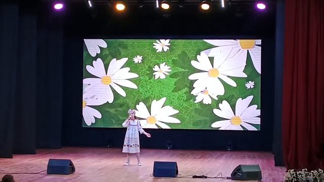 Бояркина Дарина Ужур  Солист 8-10 лет