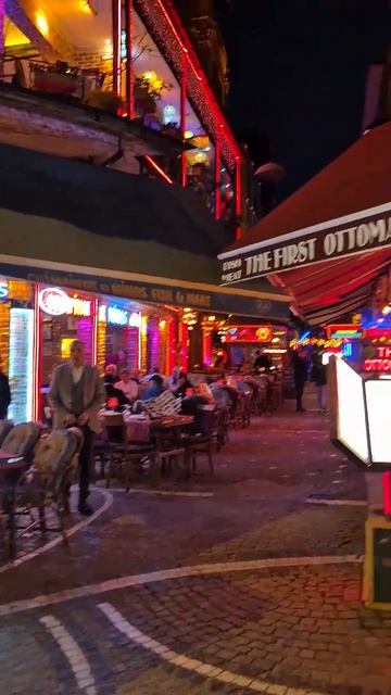 Колорит старинной части Стамбула 15.04, площадь ярких образов вечернего города. Мир Универсологии