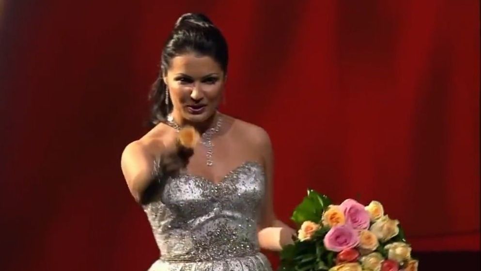 «Хулиганский» номер Анны Нетребко