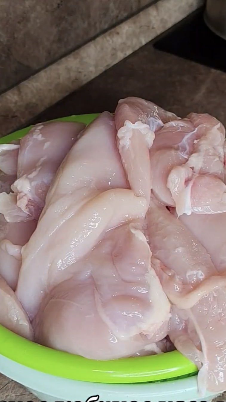 Филе куриной грудки.