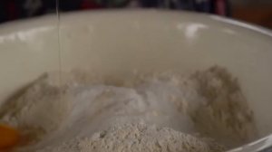 День деревенской выпечки. Сладкий клубничный пирог. Домашнее варенье.